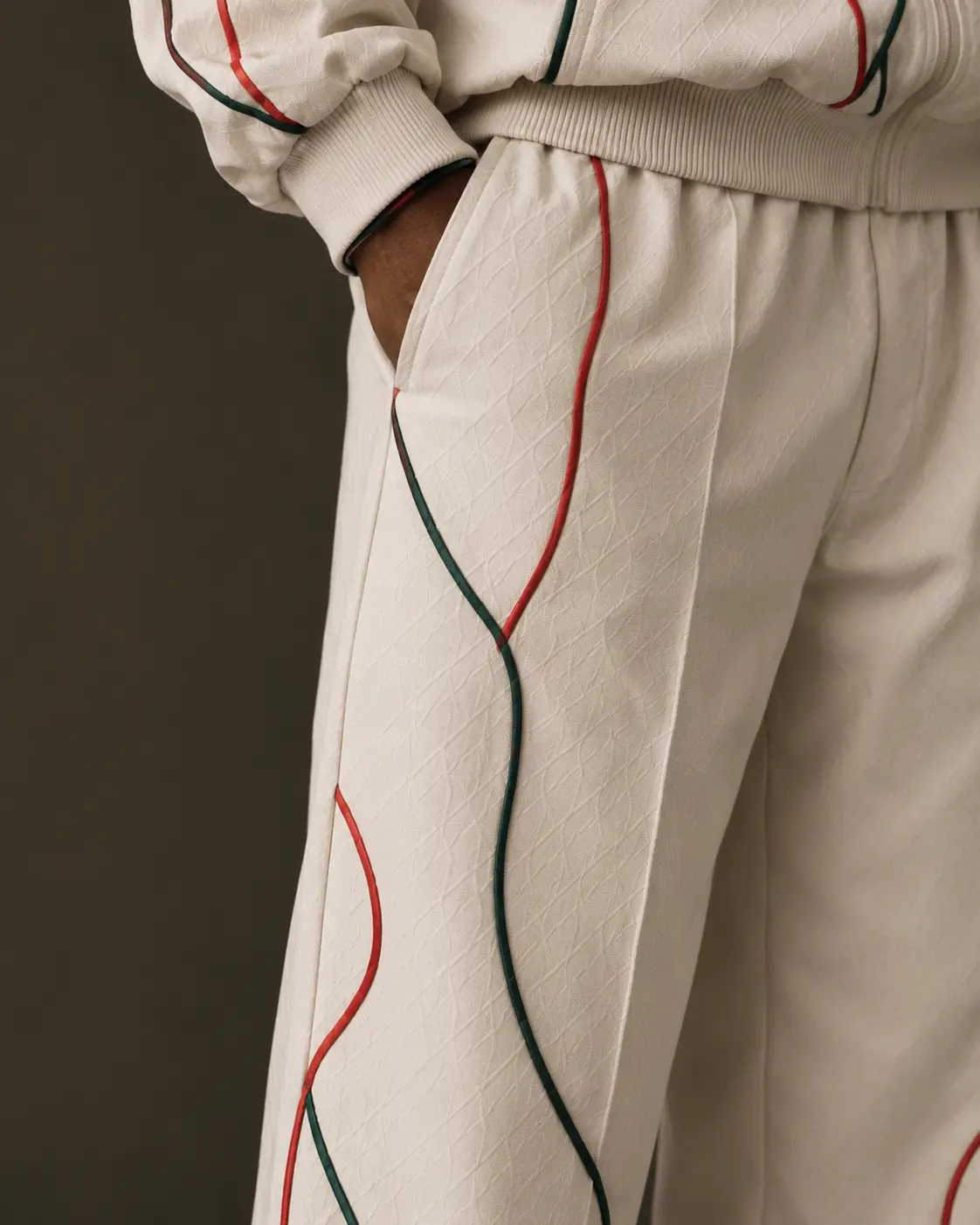 Pantalon du Tracksuit, poche et passepoils — DZIRI